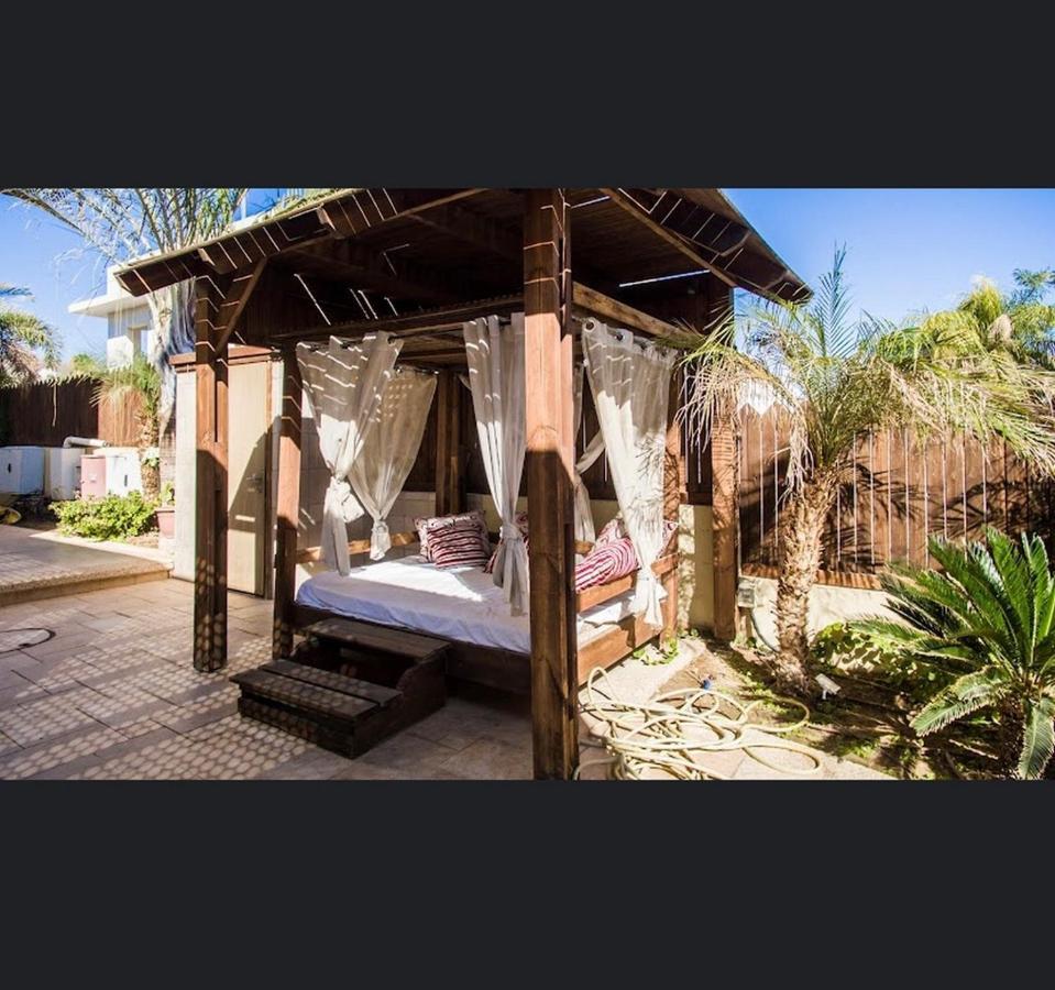 Villa Family Eilat With Heated Pool エクステリア 写真
