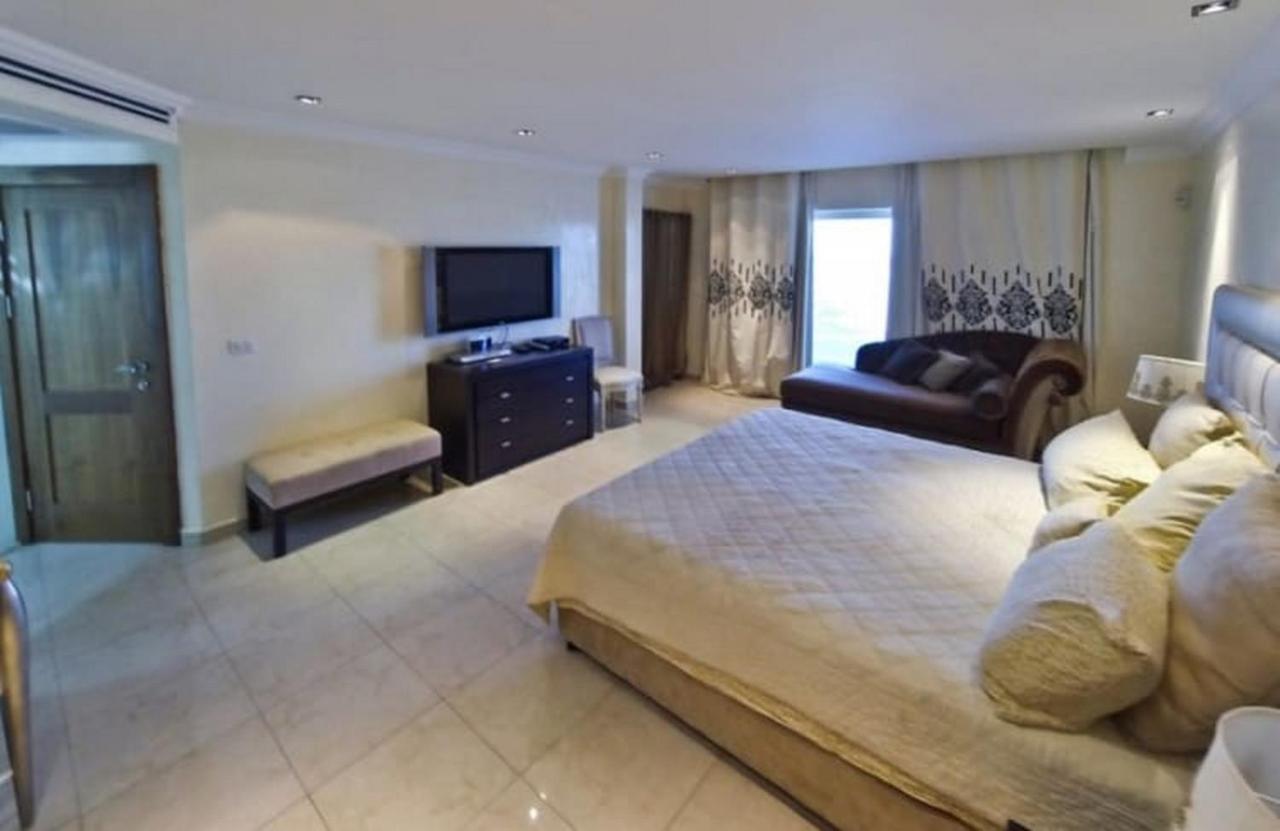 Villa Family Eilat With Heated Pool エクステリア 写真