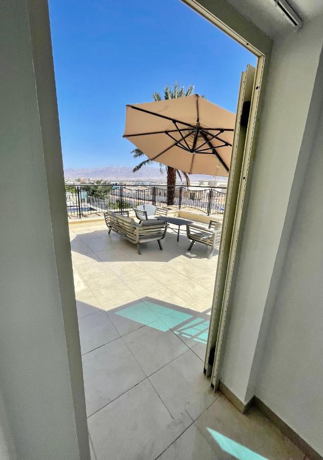 Villa Family Eilat With Heated Pool エクステリア 写真